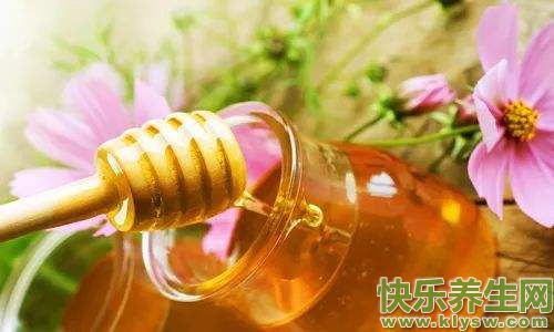 蜂蜜要这样吃更养生 六种吃法能有效治小病
